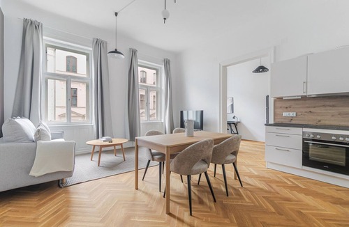 Alsergrund Apartment | Blueground | Alsergrund, view, nr Votivkirche