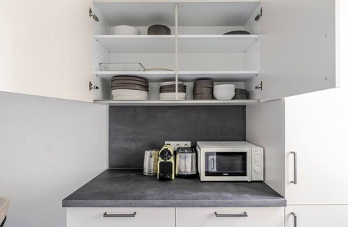 Favoriten Apartment | Blueground | Favoriten, city view, nr Belvedere