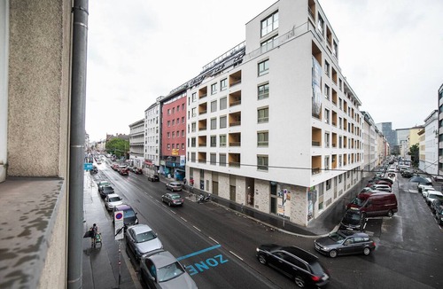 Favoriten Apartment | Blueground | Favoriten, city view, nr Belvedere