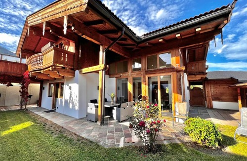 Reith bei Kitzbuehel House | BOUTIQUE KAISERLODGE mit privater SAUNA & WHIRLPOOL by Belle Stay