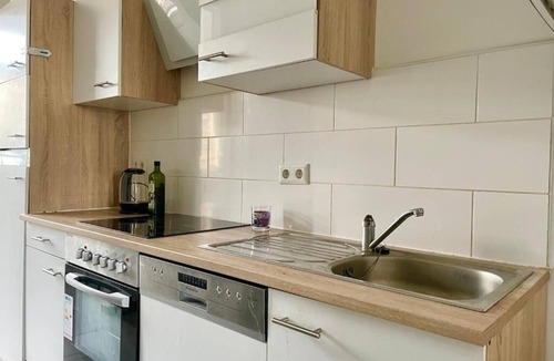 Margareten Apartment | Bright & Cozy Apartment in City Center Vienna