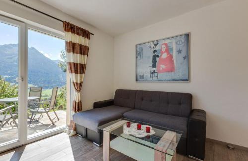 Piesendorf Apartment | Bright flat close to the ski area