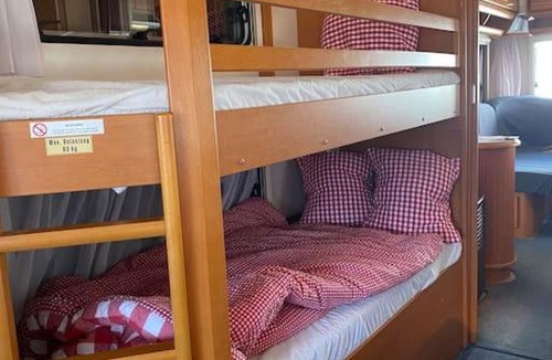 Distelberg Apartment | * Camping Aufenfeld - Sonnenglückhütte