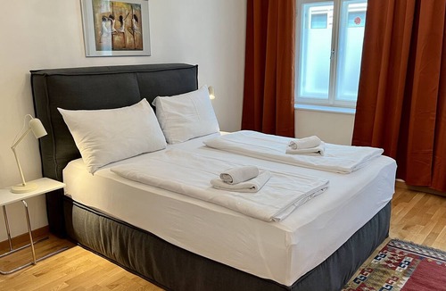 Brigittenau Apartment | Central apartment on Augarten