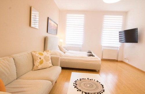 Funfhaus Apartment | Central Premium Apartment LF