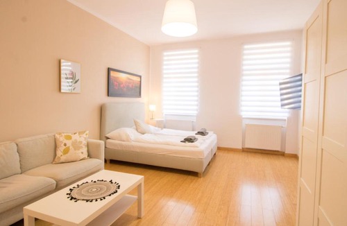 Funfhaus Apartment | Central Premium Apartment LF