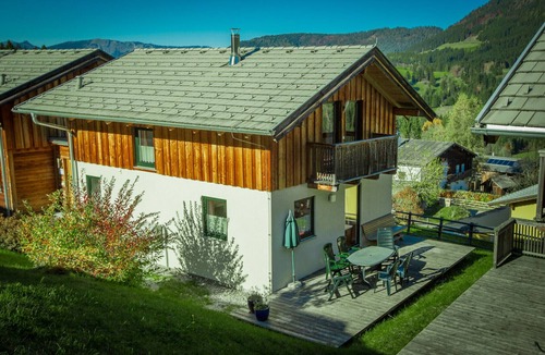 Annaberg im Lammertal Ski Chalet | Chalet # 04 with 3 BR for 6 to 8 people
