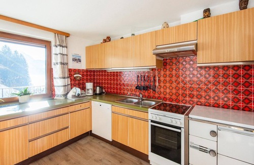 Hainzenberg House | Chalet in Hainzenberg near Ski Slopes