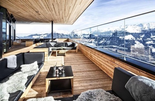 Kaltenbach Apartment | Chalet in Kaltenbach with Sauna & Ski Access