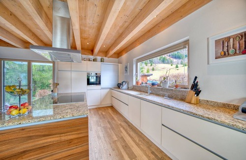Saalfelden am Steinernen Meer House | Chalet with breathtaking views over the Zeller See Lake