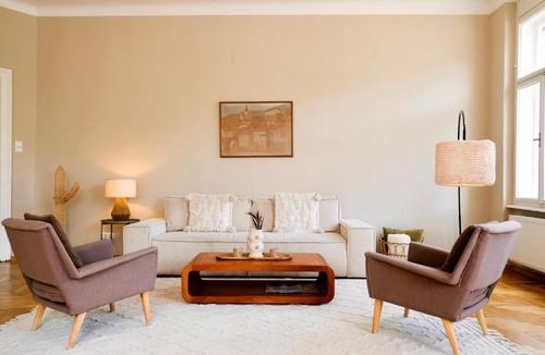 Lend Apartment | City Center Boutique Apartments - Schlossberg View - Free Parking