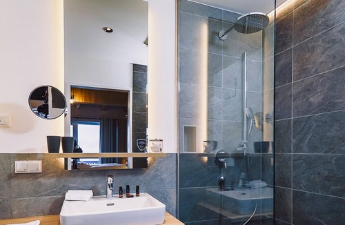 Rain Apartment | Classic Doppelzimmer NRF HP - Hotel Stockinggut by Avenida Leogang