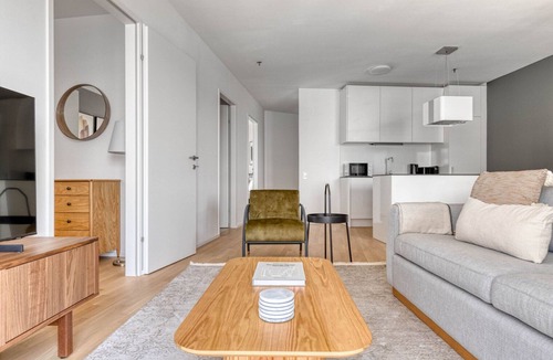 Favoriten Apartment | Classic Favoriten 3BR w/Gym, Lounge & Elevator nr Metro, by Blueground