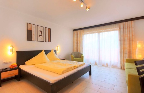 Krimml House | Comfort Double Room with Breakfast - Panoramahotel Burgeck