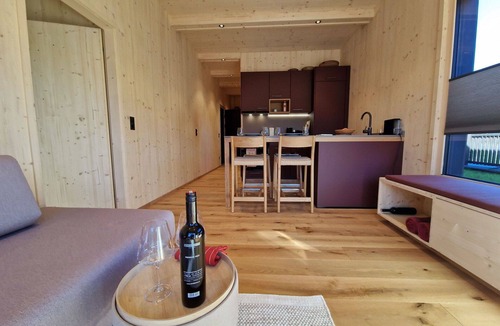 Fuegen Apartment | Cosy apartment for 4 people with WIFI, TV and terrace