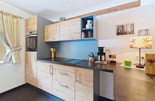 Navis Apartment | Cosy apartment for 4 people with WIFI, TV and terrace