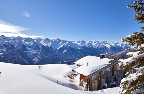 Paß Thurn Apartment | Cosy apartment for 10 people with pool, WIFI, TV and terrace