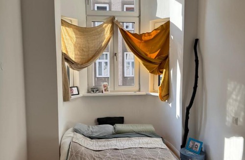 Funfhaus Apartment | cosy nice and urban Fünfhaus hideaway near U4 & U6