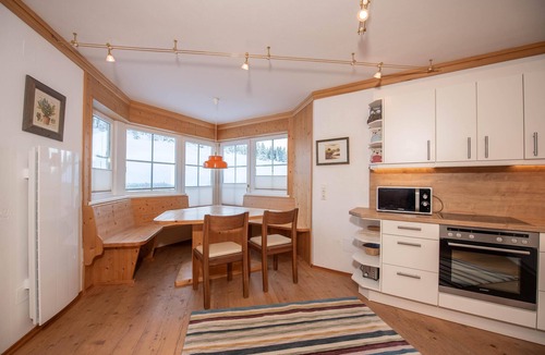Hochkrimml Apartment | Cozy apartment with mountain view and close to the slopes in the Zillertal Arena