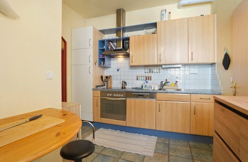 Brigittenau Apartment | Cozy City Apartment next Augarten with your own backyard