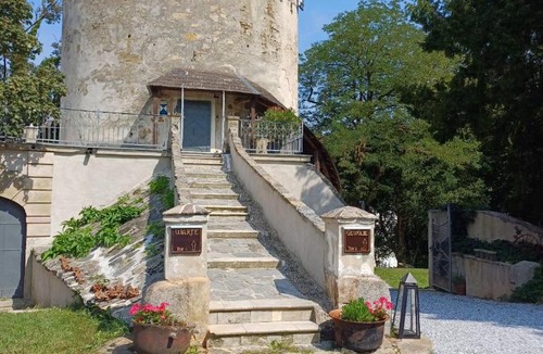 Leiben Apartment | Der Turm Leiben Apartments