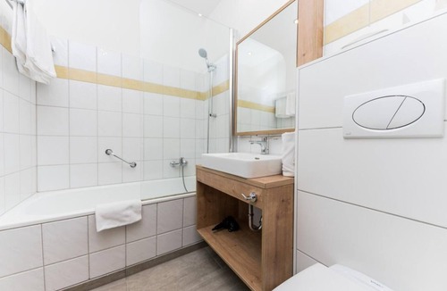 Doebriach House | Doppelzimmer "goldeck" - Hotel zur Post 3superior - Ihr Familienhotel