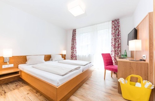 Doebriach House | Doppelzimmer "nockberge" mit Frühstück - Hotel zur Post 3superior - Ihr Familienhotel