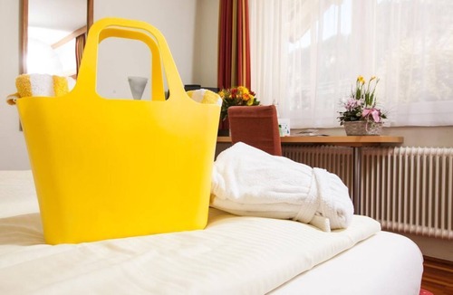 Doebriach House | Double room "Mirnock" with breakfast - Hotel zur Post 3*Superior - Yours
