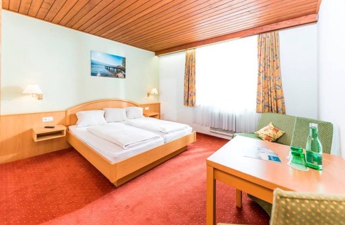 Doebriach House | Double room "Mirnock" with breakfast - Hotel zur Post 3*Superior - Yours