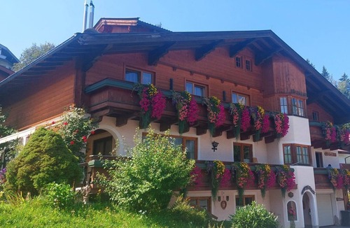 Maria Alm am Steinernen Meer Apartment | Double room with shower, WC "2 - Haus Heidi