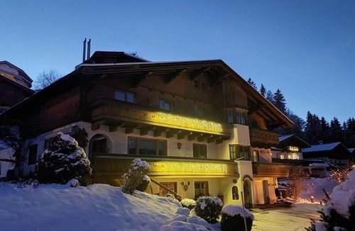 Maria Alm am Steinernen Meer Apartment | Double room with shower, WC "2 - Haus Heidi