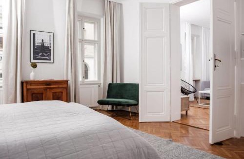Wahring Apartment | Edelhof Design Apartment