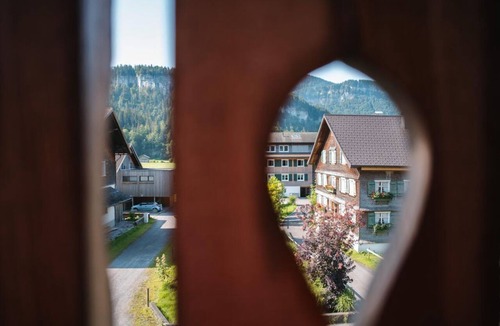 Grossdorf Apartment | Elisabeth - Vacation Rental for 8–12 People - Christine Apartments
