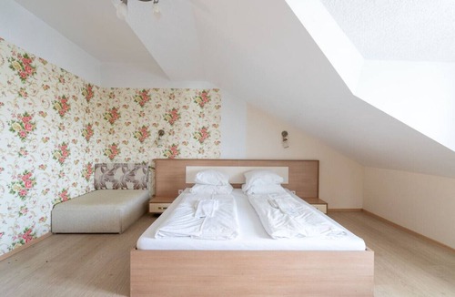 Haslau-Maria Ellend Apartment | FarawayHomes Aparthotel Vienna Airport #8