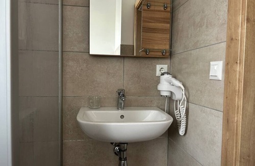 Kremsmuenster Apartment | FarawayHomes Aparthotel Kremsmünster #5
