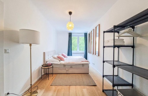 Leopoldstadt Apartment | FeelHome-Donau-6 Gäste-WiFi-Smart TV