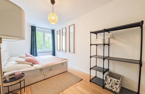 Leopoldstadt Apartment | FeelHome-Donau-6 Gäste-WiFi-Smart TV