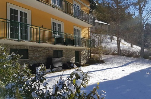 Waldbach-Monichwald Apartment | Feriendomizil Wetzelberger - Apartment/flat, shower and bath, WC, 5 bedrooms