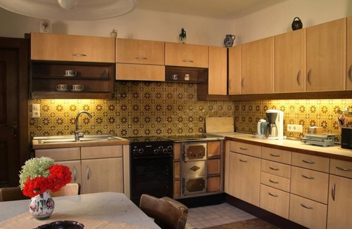 Woerth Apartment | Ferienhaus Gschwandtner - Holiday home, separate toilet and bath/shower, 4 bedrooms