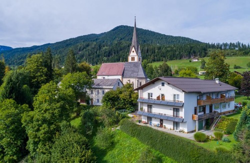 Sankt Georgen im Gailtal Apartment | Ferienwohnung Andritsch