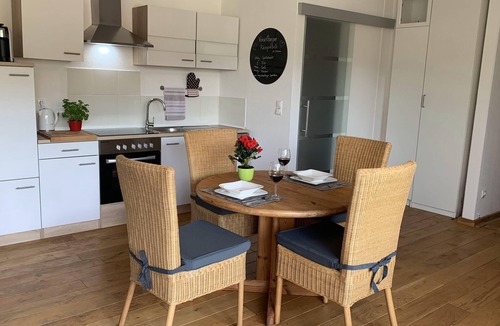 Toster Apartment | Ferienwohnung Drachennest