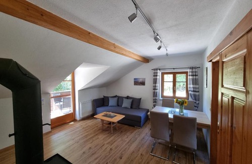 Eisenbergeramt Apartment | Ferienwohnung Gschwendt