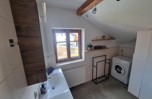 Eisenbergeramt Apartment | Ferienwohnung Gschwendt