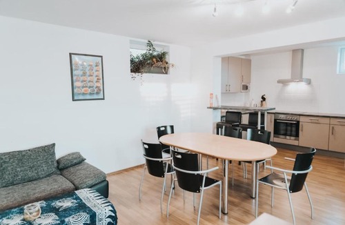 Obertrum am See Apartment | Ferienwohnung Stern-Schürz