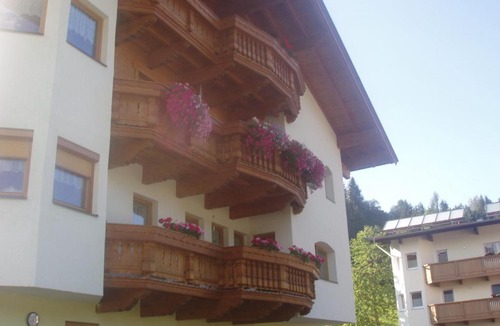 Auffach Apartment | Ferienwohnung Wohlfartstätter