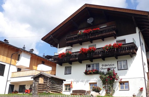 Obertilliach House | Gästehaus Obererlacher