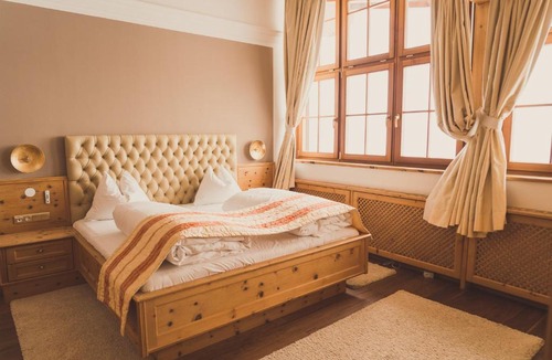 Hall In Tirol Hotel | Gartenhotel Maria Theresia