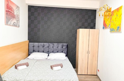 Hundsturm Apartment | Grey Spot 1050
