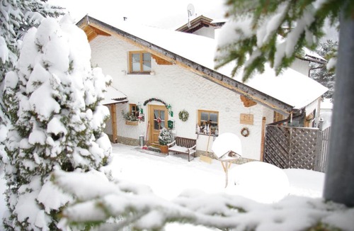 Pettneu am Arlberg Apartment | Haus Anna Gröbner