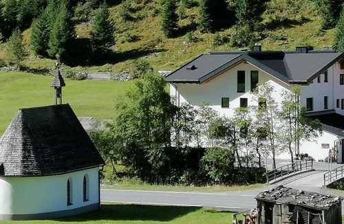 Sankt Leonhard im Pitztal Apartment | Haus Larcher Appartment